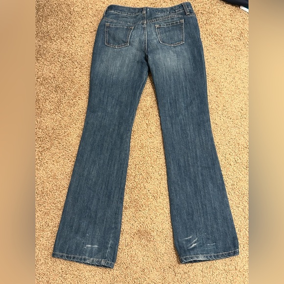 Jeans with peace sign embroidery - Picture 2 of 7